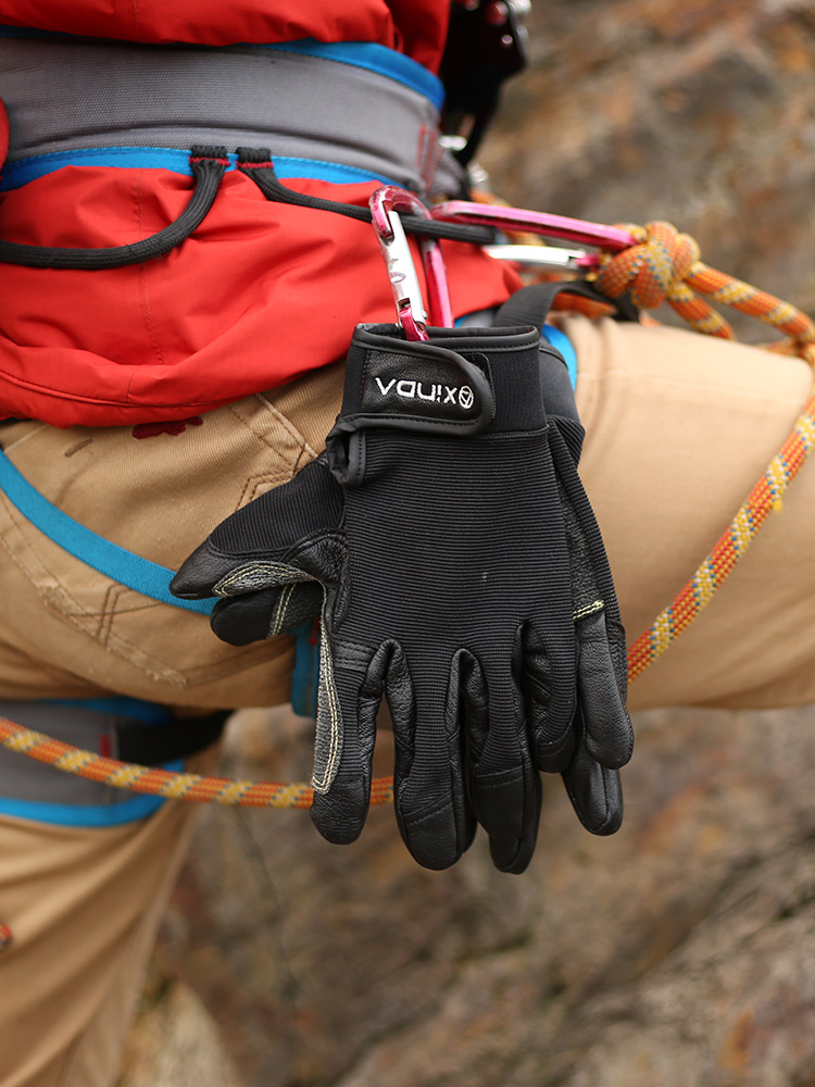 Перчатки для отдыха на открыто – обзор и цена Outdoor Adventure Training